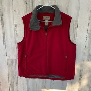 L.L. Bean Men’s Medium Weight Vest Size Large. Fleece Lined